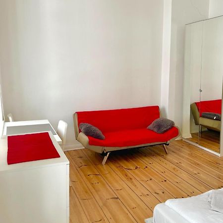 Rooms & Apartments Near Zoologischer Garten Berlino Esterno foto